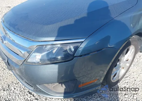 2012 Ford Fusion Se z USA, uszkodzony, nr VIN 3FAHP0HA4CR115027